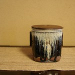 Chosen Karatsu Mizusashi (water jar) w/ cedar lid