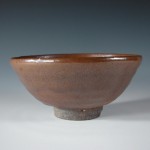the glaze on the back of the pot