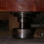 DSCN0050 Flywheel bearing engaging the tapered sleeve, new wheel