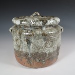 Madara Karatsu Fresh Water Jar, wood
斑唐津叩き水指、薪